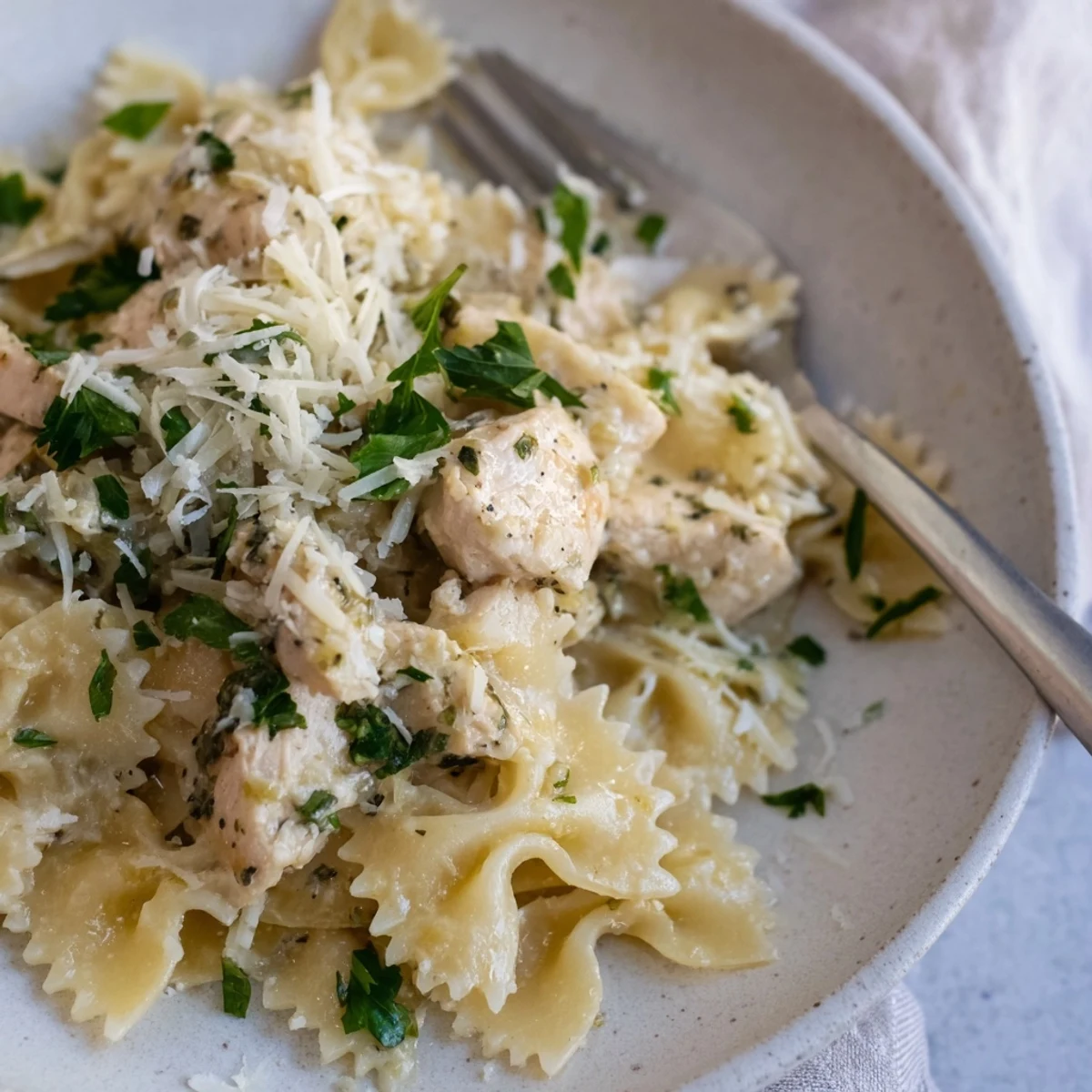 Mozzarella Garlic Butter Chicken #104