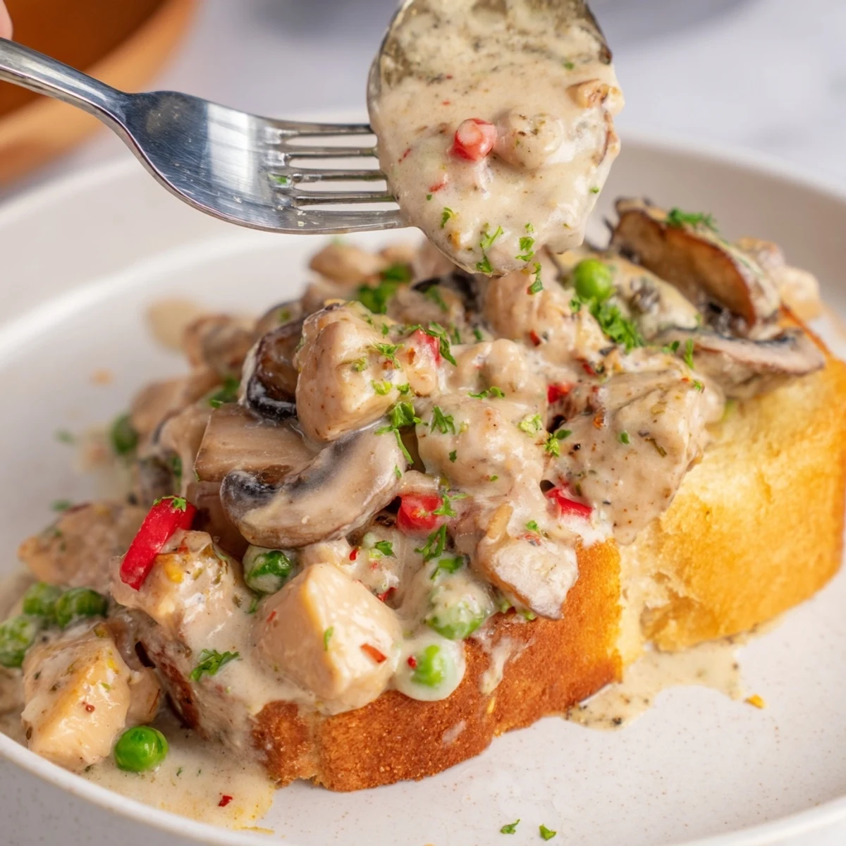 Chicken à la King Toast #106